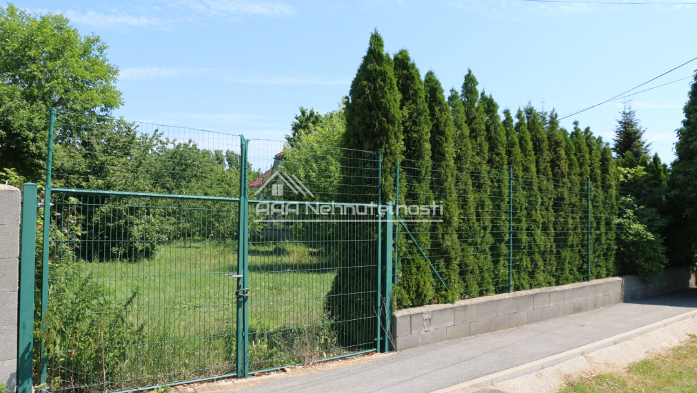 Na predaj pozemok v obci Stanča