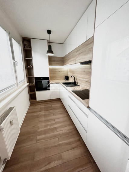2-izb. byt, BA-Dúbravka, Cabanova ul., Kompletná rekonštrukcia, 50 m2
