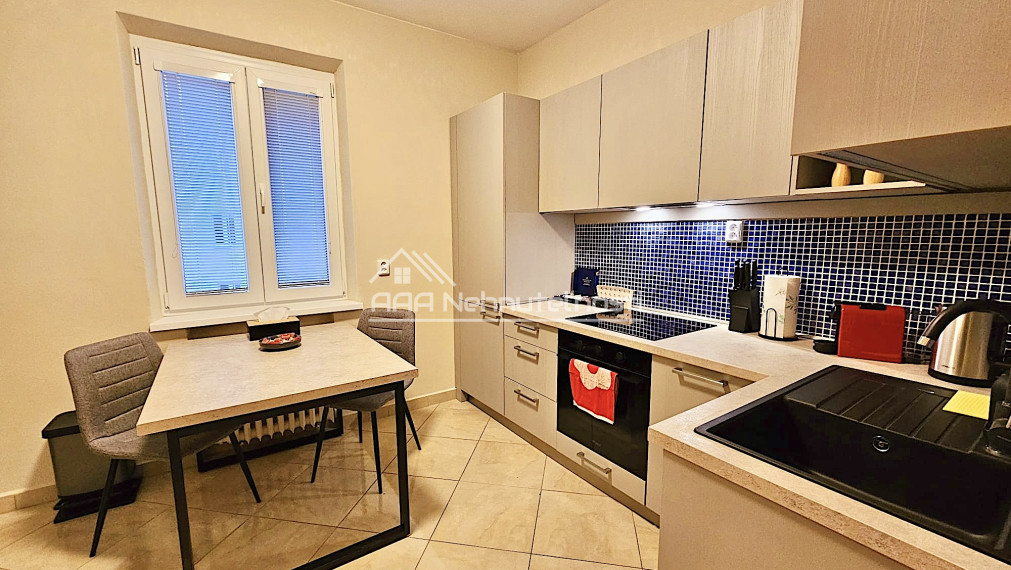 Na prenájom 1-izb. zariadený byt, BA-Nové Mesto, Vajnorská ul., bytový komplex NOVÁ DOBA, 45 m2
