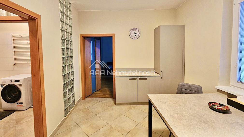 Na prenájom 1-izb. zariadený byt, BA-Nové Mesto, Vajnorská ul., bytový komplex NOVÁ DOBA, 45 m2