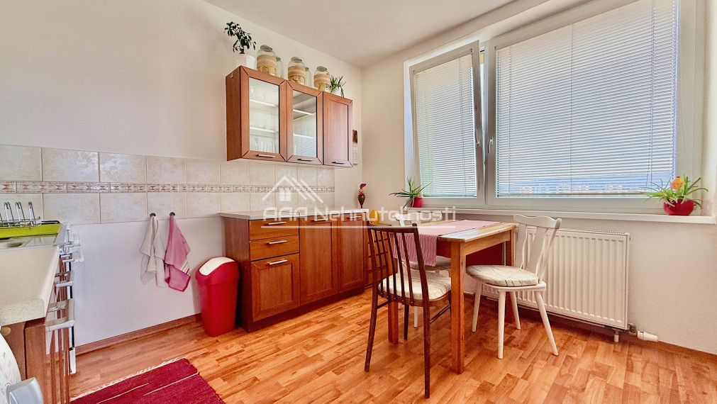 2i. byt s balkónom - PO, Sídlisko 3A, Mukačevská ul., 54m2