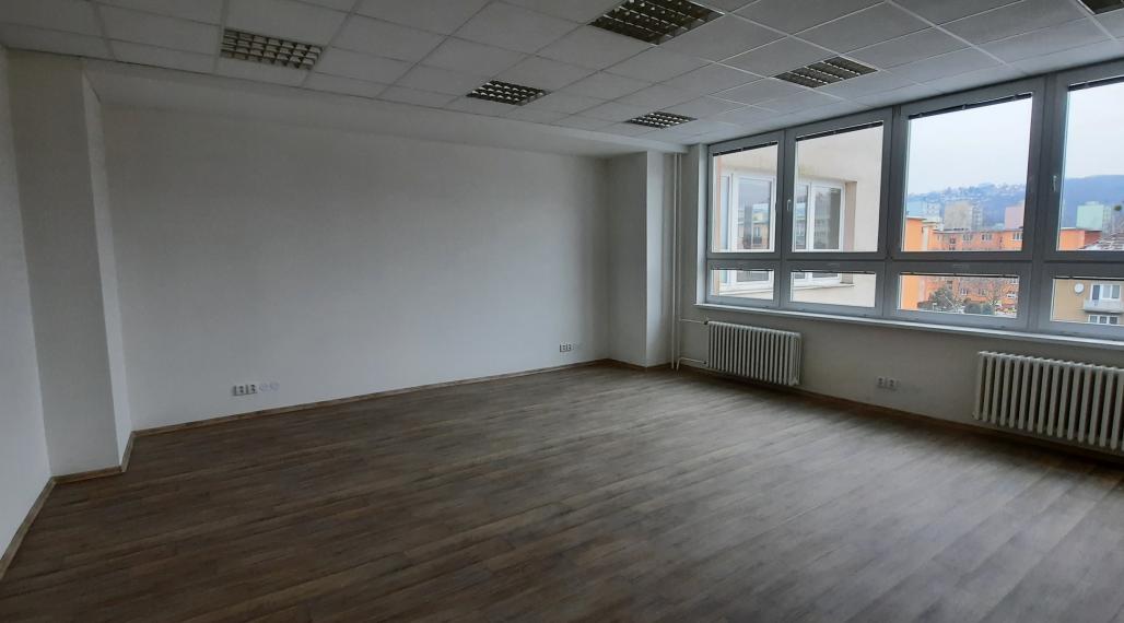 Na prenájom reprezentatívna kancelária v centre Košíc