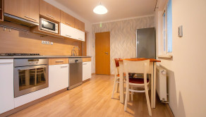 3i. byt, 80m2 na Hradnom kopci, BA-Staré Mesto, Šulekova ul. - fotografia 1