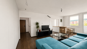 Kompletne zrekonštruovaný 3i. byt s krásnym výhľadom, BA-Dúbravka, Bagarova ul., 77 m2 - fotografia 3