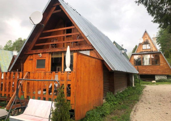 Ponúkame na predaj Chatu v Štôle