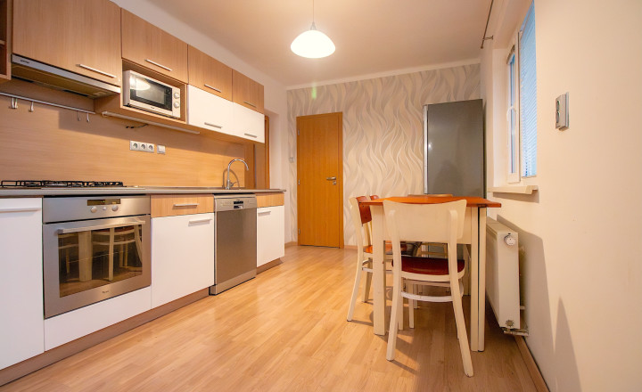 3i. byt, 80m2 na Hradnom kopci, BA-Staré Mesto, Šulekova ul.
