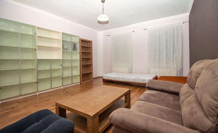 3i. byt, 80m2 na Hradnom kopci, BA-Staré Mesto, Šulekova ul. - fotografia 3